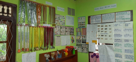 preparation of classrooms in the children's homes of the Welegama Model Village Children's Club 2012.10.12